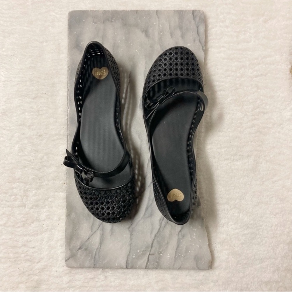 Mel by Melissa Ballet Flats Size 9 with Bow Detail Black Plastic